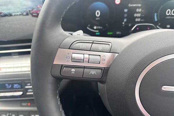 Used Hyundai KONA 2025 for sale - 76062557: Photo 21
