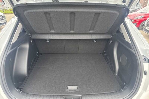 Used Hyundai KONA 2025 for sale - 76062557: Photo 25