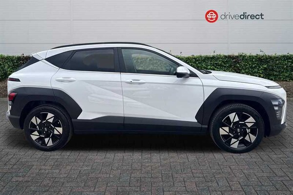 Used Hyundai KONA 2025 for sale - 76062557: Photo 2