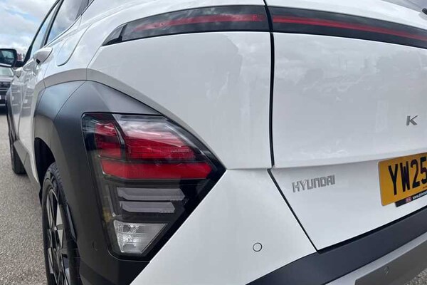 Used Hyundai KONA 2025 for sale - 76062557: Photo 31