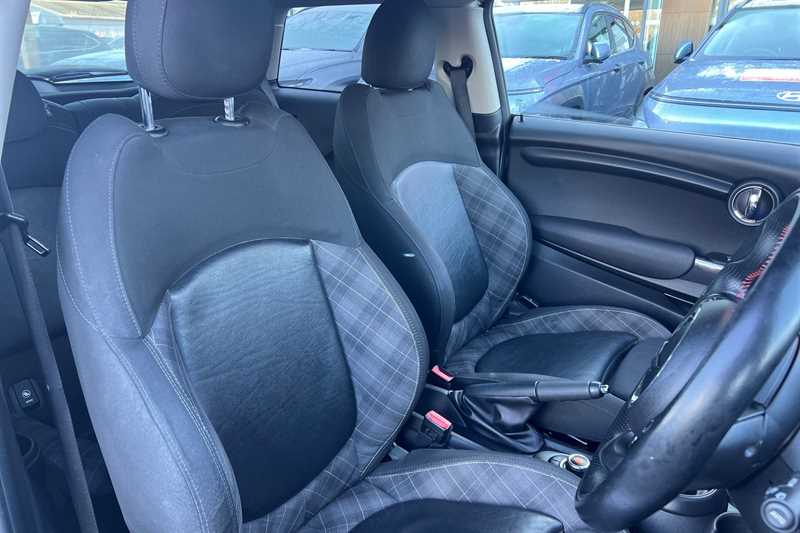 Used MINI Hatch 2018 for sale - 77391566: Photo 23