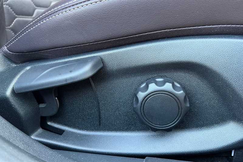 Used Ford Fiesta 2019 for sale - 78050219: Photo 26