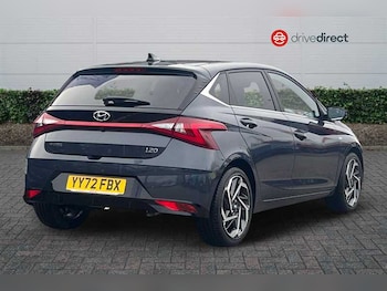 Used Hyundai i20 2023 for sale - 76978096: Photo
