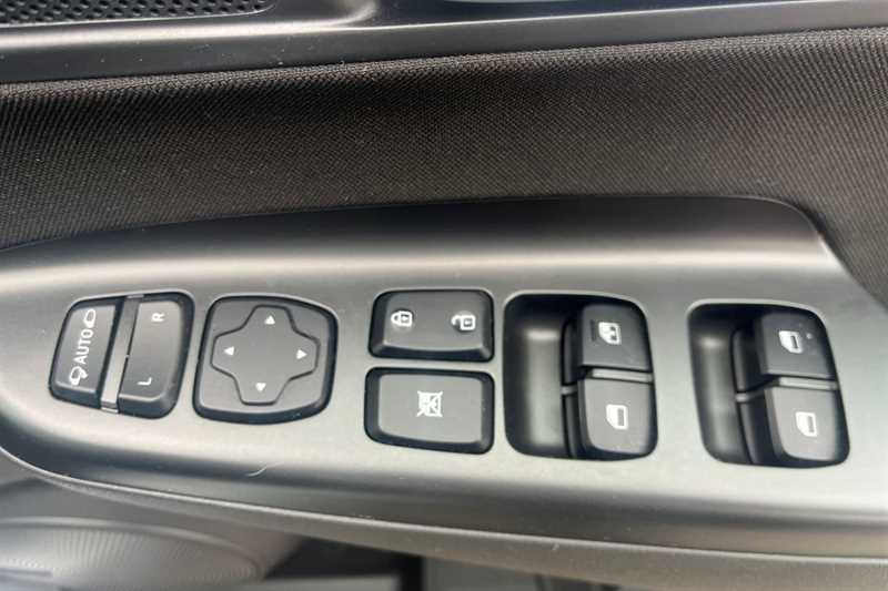 Used Hyundai KONA 2022 for sale - 77052706: Photo 16