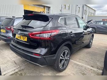 Used Nissan Qashqai 2018 for sale - 78652637: Photo