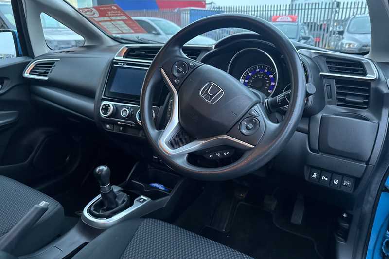 Used Honda Jazz 2018 for sale - 77295760: Photo 4