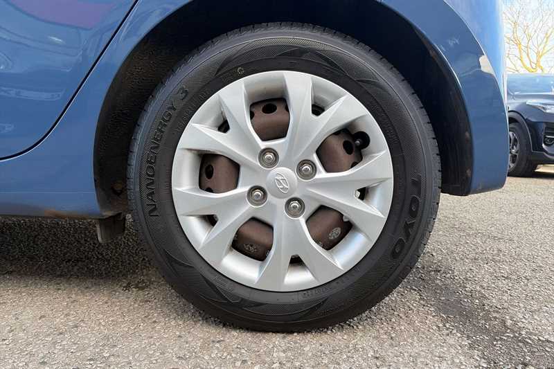 Used Hyundai i10 2015 for sale - 77811492: Photo 11