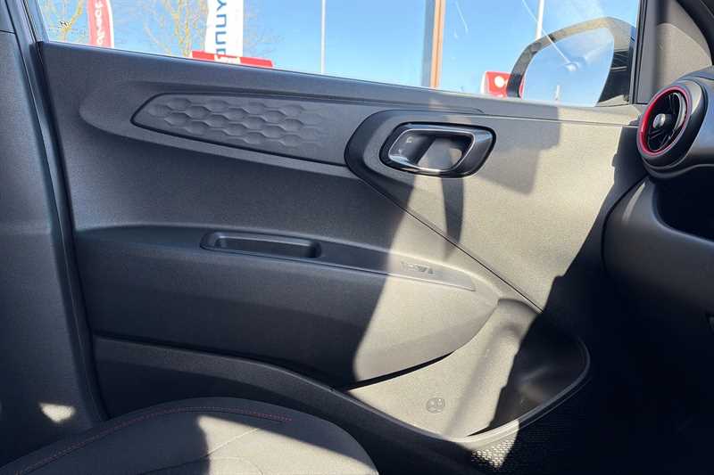 Used Hyundai i10 2021 for sale - 78076210: Photo 39