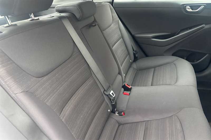 Used Hyundai IONIQ 2017 for sale - 77445134: Photo 24