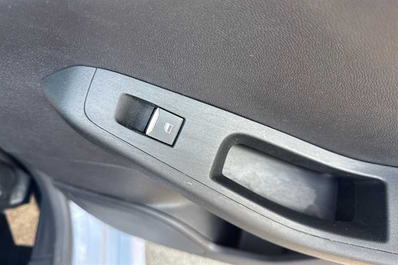 Used Ford Fiesta for sale - 76756213: Photo 40