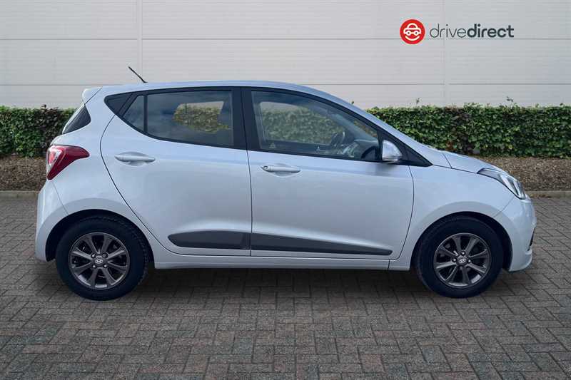 Used Hyundai i10 2014 for sale - 76443186: Photo 2
