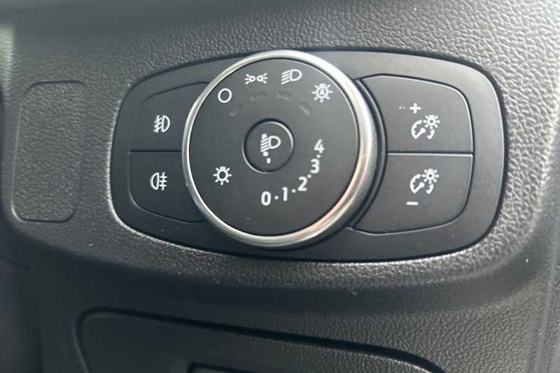 Used Ford Focus 2020 for sale - 76747576: Photo 40