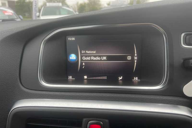 Used Volvo V40 2019 for sale - 78222366: Photo 17