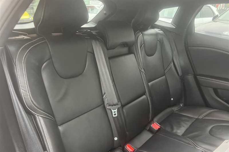 Used Volvo V40 2019 for sale - 78222366: Photo 24