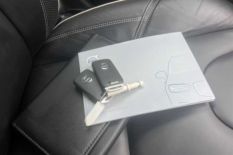 Used Volvo V40 2019 for sale - 78222366: Photo 36