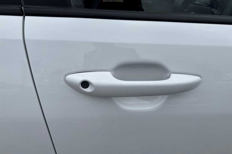 Used Hyundai i10 2023 for sale - 78208647: Photo 33