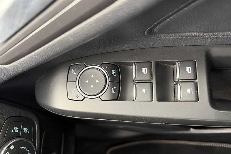 Used Ford Focus 2019 for sale - 77944444: Photo 16