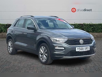 Used Volkswagen T-Roc 2018 for sale - 79002813: Photo