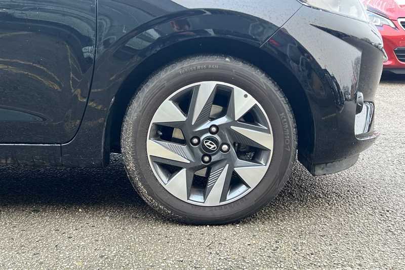 Used Hyundai i10 2023 for sale - 76955696: Photo 12