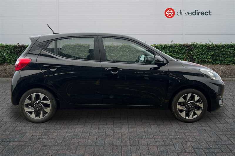 Used Hyundai i10 2023 for sale - 76955696: Photo 2