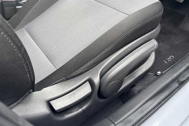 Used Hyundai i20 2019 for sale - 76443568: Photo 26