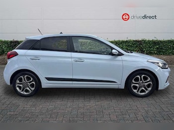 Used Hyundai i20 2019 for sale - 76443568: Photo