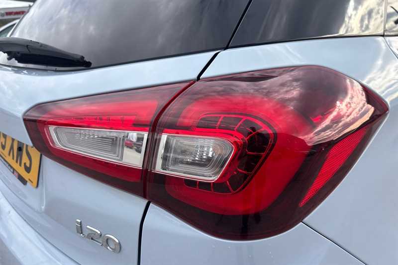 Used Hyundai i20 2019 for sale - 76443568: Photo 31