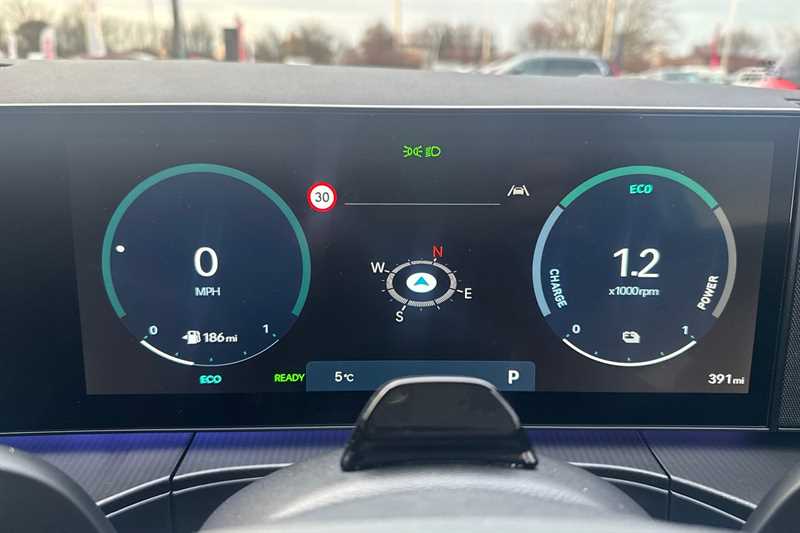 Used Hyundai Santa Fe 2025 for sale - 76917538: Photo 20