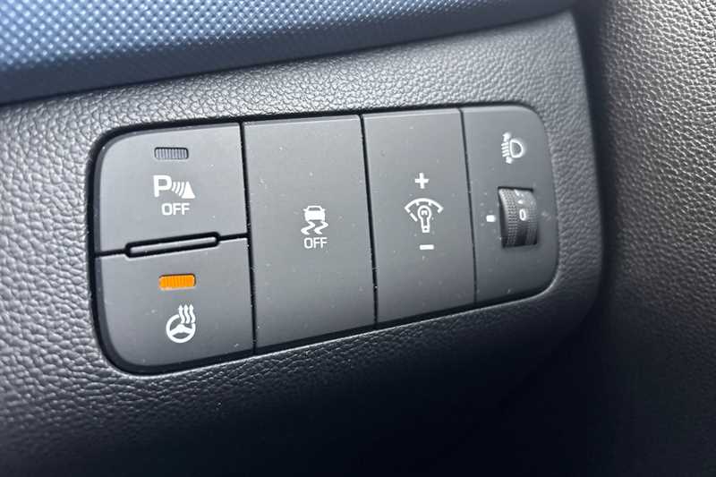 Used Hyundai i10 2016 for sale - 76373619: Photo 39