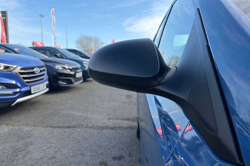 Used Hyundai i10 2015 for sale - 77844409: Photo 35