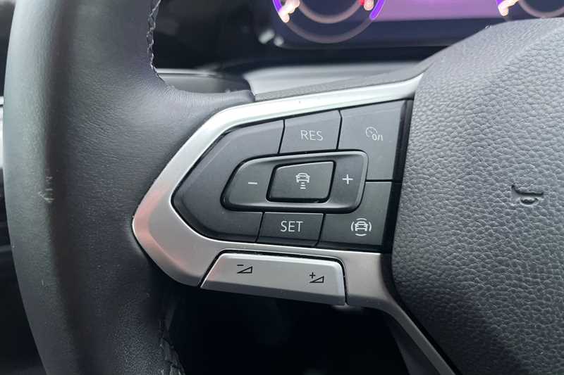 Used Volkswagen Golf 2022 for sale - 77375651: Photo 21