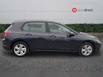 Used Volkswagen Golf 2022 for sale - 77375651: Photo