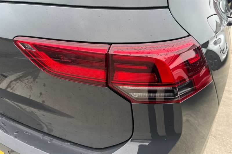 Used Volkswagen Golf 2022 for sale - 77375651: Photo 32