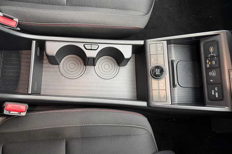 Used Hyundai KONA 2025 for sale - 77812322: Photo 14