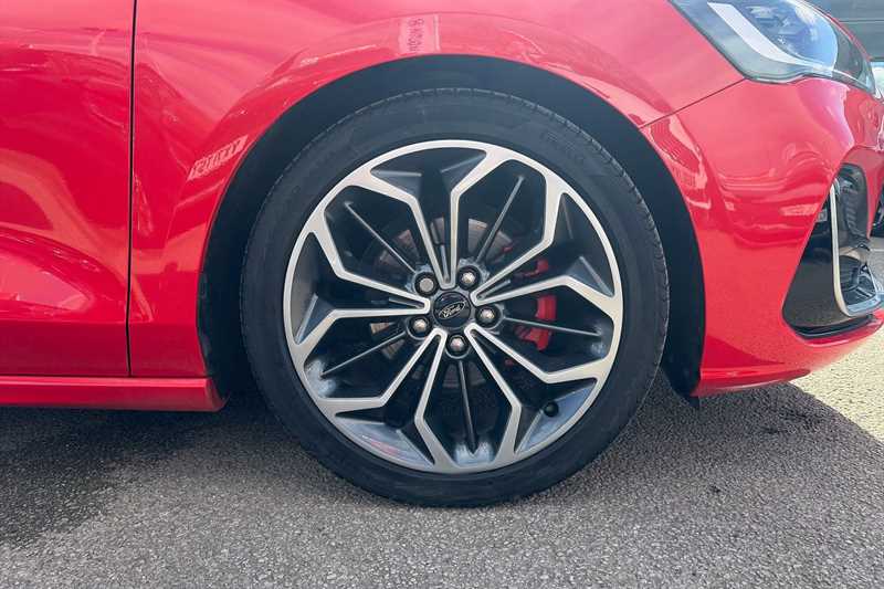 Used Ford Focus 2022 for sale - 77929532: Photo 9