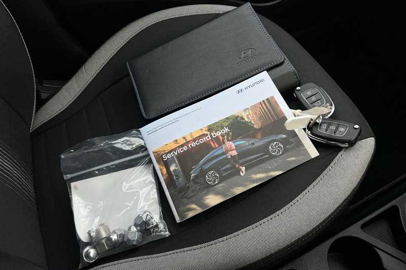 Used Hyundai i10 2023 for sale - 76955712: Photo 36