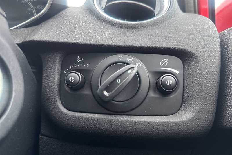 Used Ford Fiesta 2015 for sale - 77362827: Photo 39