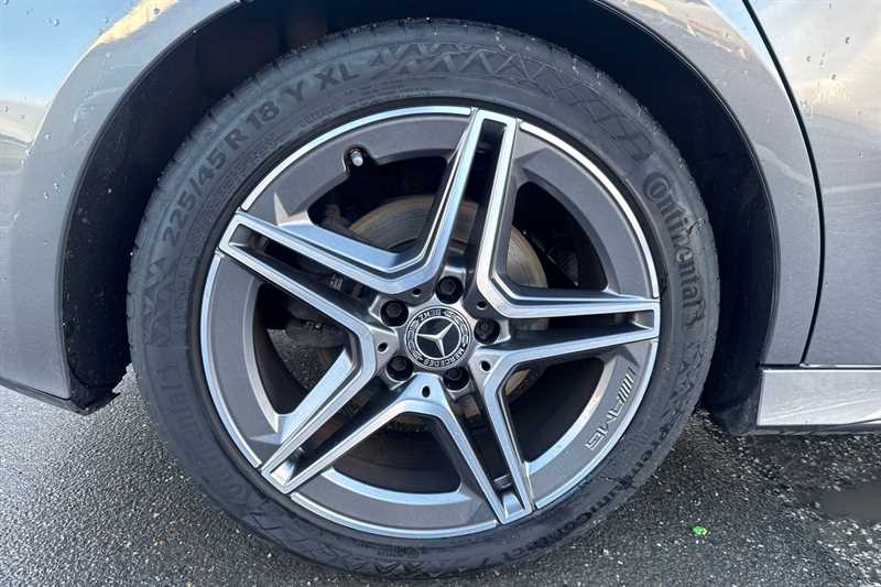 Used Mercedes-Benz A-Class 2020 for sale - 76956065: Photo 9