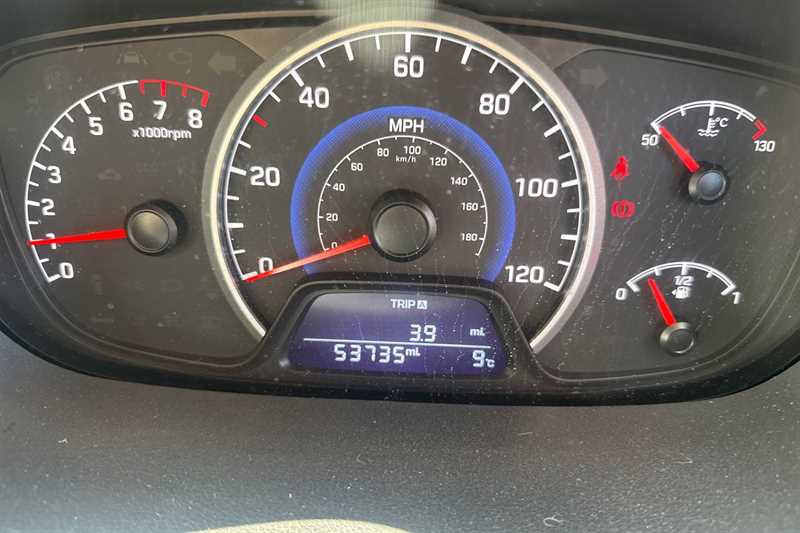 Used Hyundai i10 2018 for sale - 78075984: Photo 20