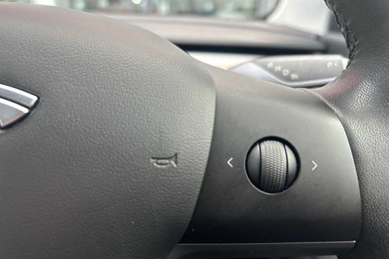 Used Tesla Model 3 2020 for sale - 76944164: Photo 22