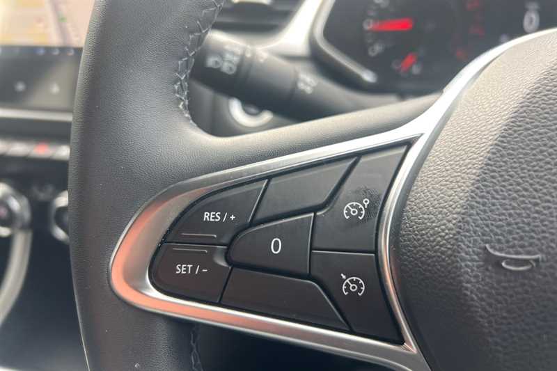 Used Renault Captur 2022 for sale - 76734009: Photo 21