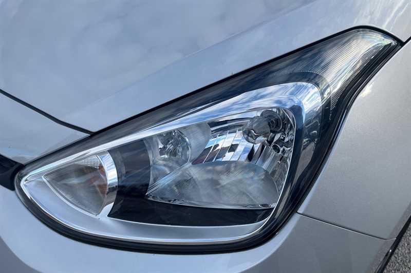 Used Hyundai i10 2014 for sale - 76448374: Photo 29