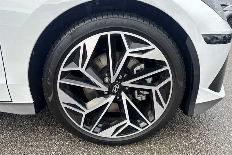 Used Hyundai IONIQ 6 2025 for sale - 77309094: Photo 9