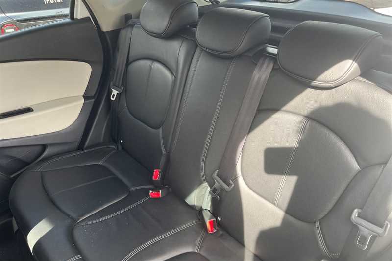 Used Renault Captur 2019 for sale - 76252227: Photo 24