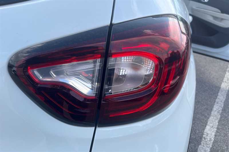 Used Renault Captur 2019 for sale - 76252227: Photo 32