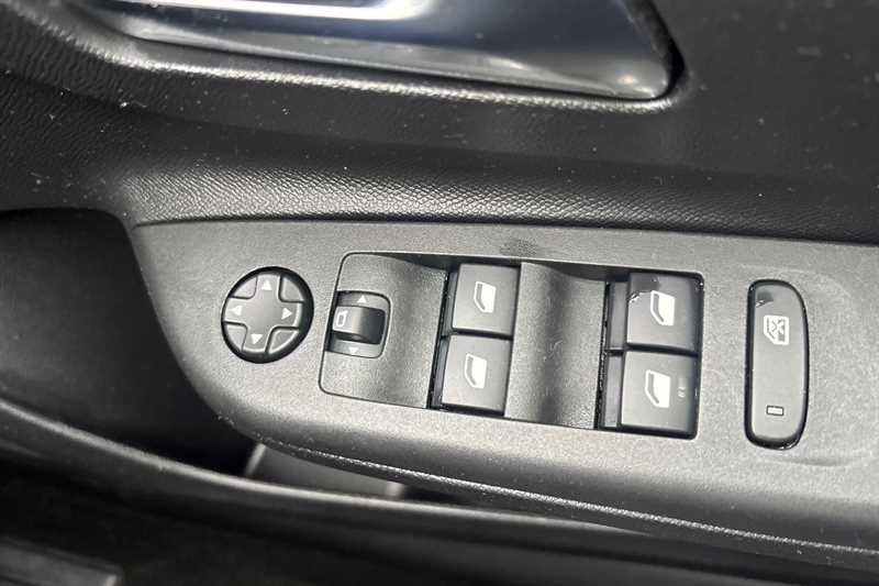 Used Vauxhall Corsa 2022 for sale - 77309052: Photo 16