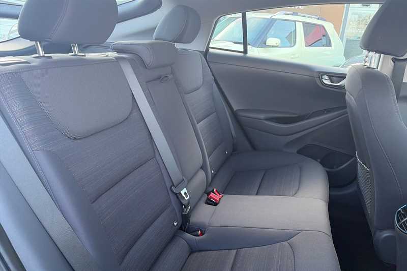 Used Hyundai IONIQ 2017 for sale - 77788088: Photo 3