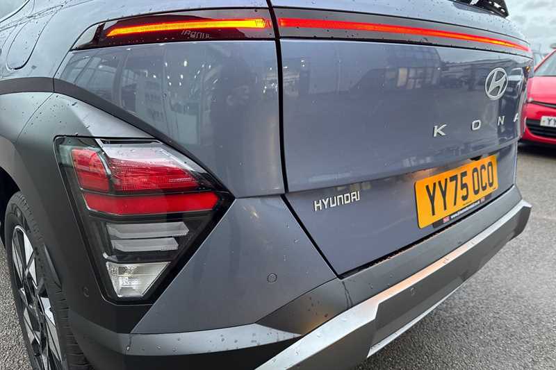 Used Hyundai KONA 2025 for sale - 76945131: Photo 31
