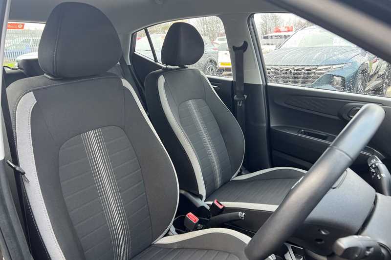 Used Hyundai i10 2023 for sale - 77309086: Photo 23