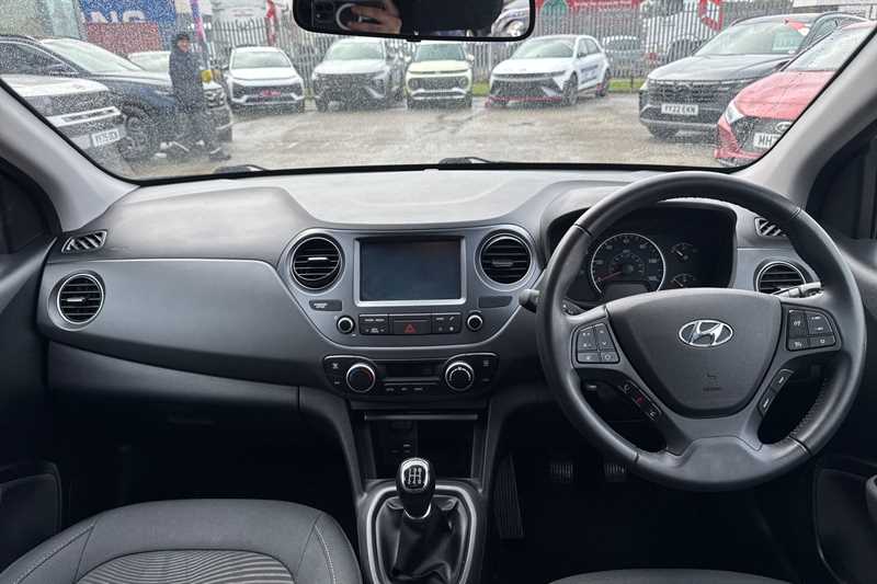 Used Hyundai i10 2019 for sale - 78076235: Photo 13